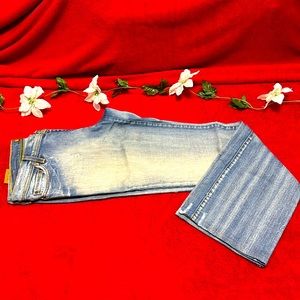 A 20 year vintage jeans in perfect condition from a pet and smoke free home.